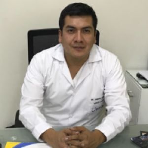 Dr. Julio Abarca Carpio (Urólogo)