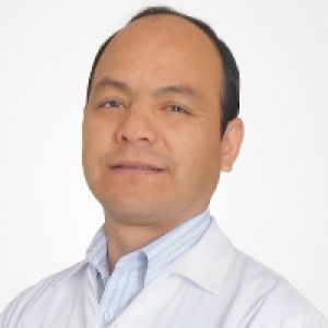 Dr. Carlos Saenz Cordova