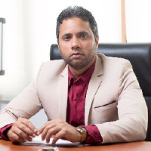 Dr. Zakkan Martínez Lara